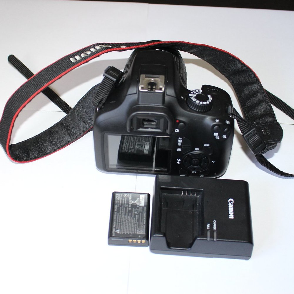 Conon rebel T100